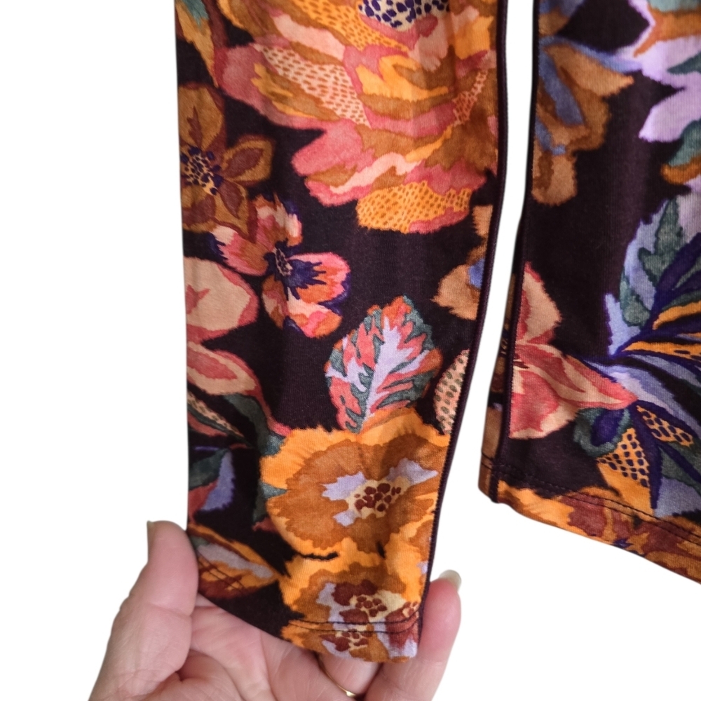 NWT Hunter Bell Margaret Top In Painterly Floral Long Sleeve Jersey Knit Medium - Picture 3 of 8
